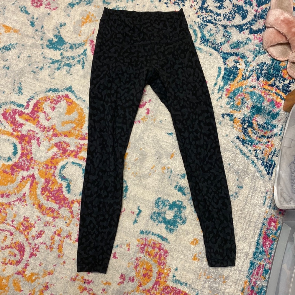 Black cheetah print lululemon leggings